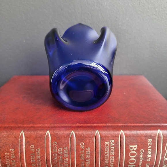 Vintage Partylite Sapphire Votive Candle Holders Cobalt Blue Handkerchief Glass - Picture 3 of 8